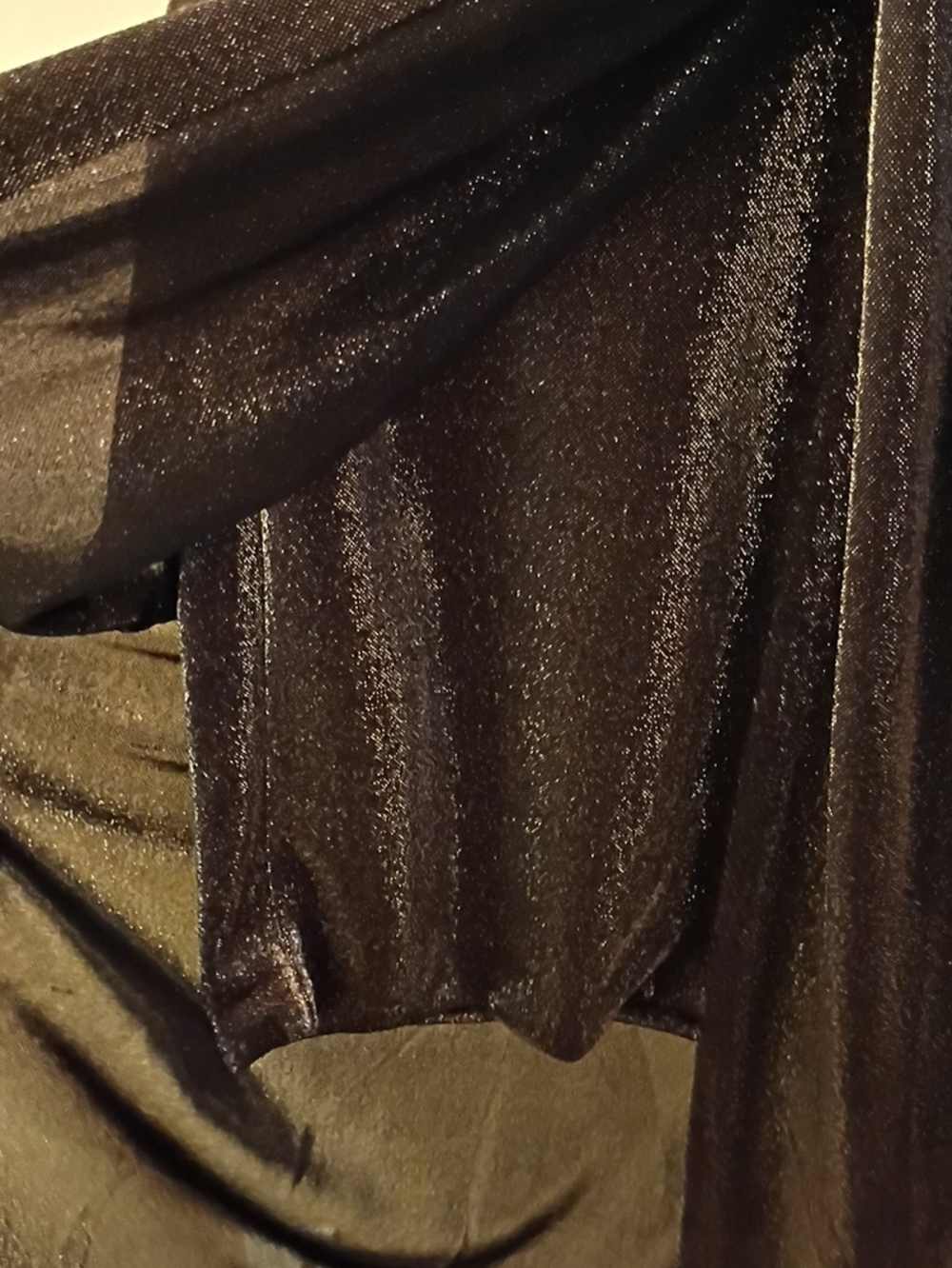 AllSaints Metallic Gold Shimmer On Black Twist-Front Maxi Skirt Over Mini Skirt - Picture 4 of 16